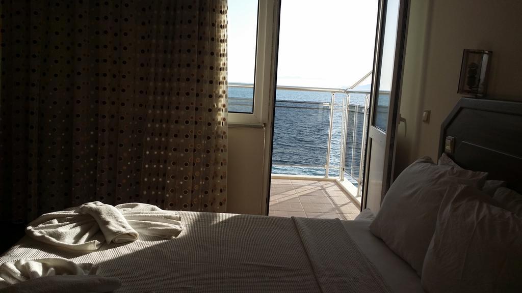 Hotel Berlin Фетие Екстериор снимка