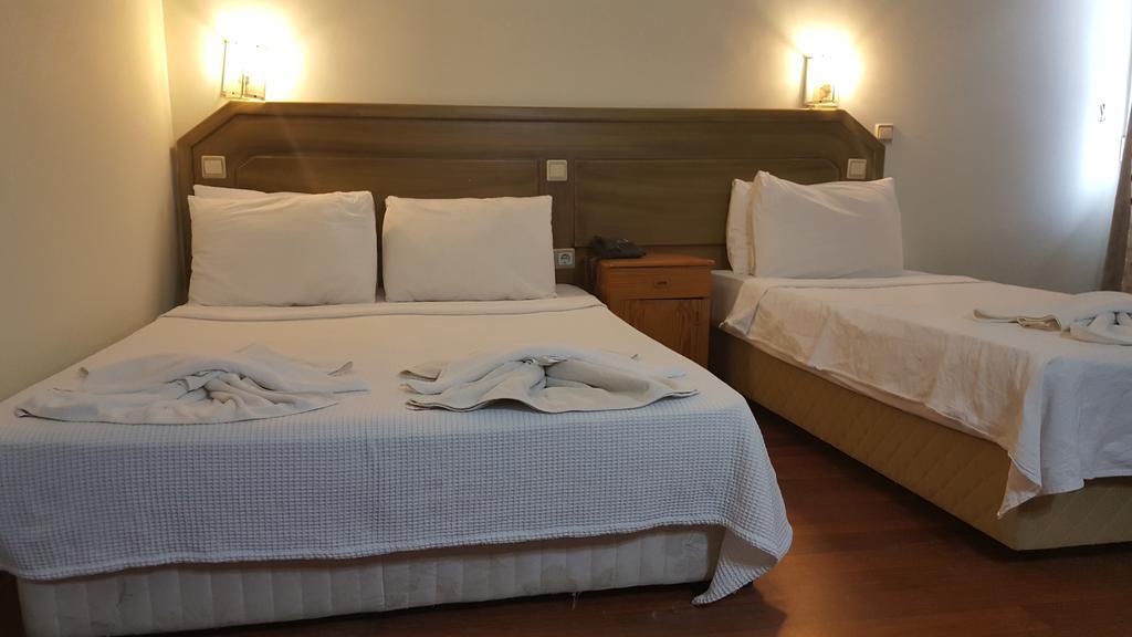 Hotel Berlin Фетие Екстериор снимка